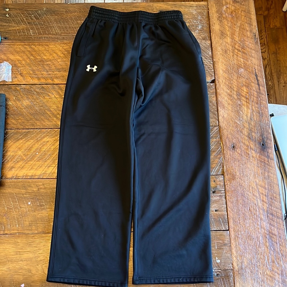 Under Armour Large Sweat Pants Black